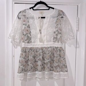 POL Women's Floral Lace Top - White and Cream